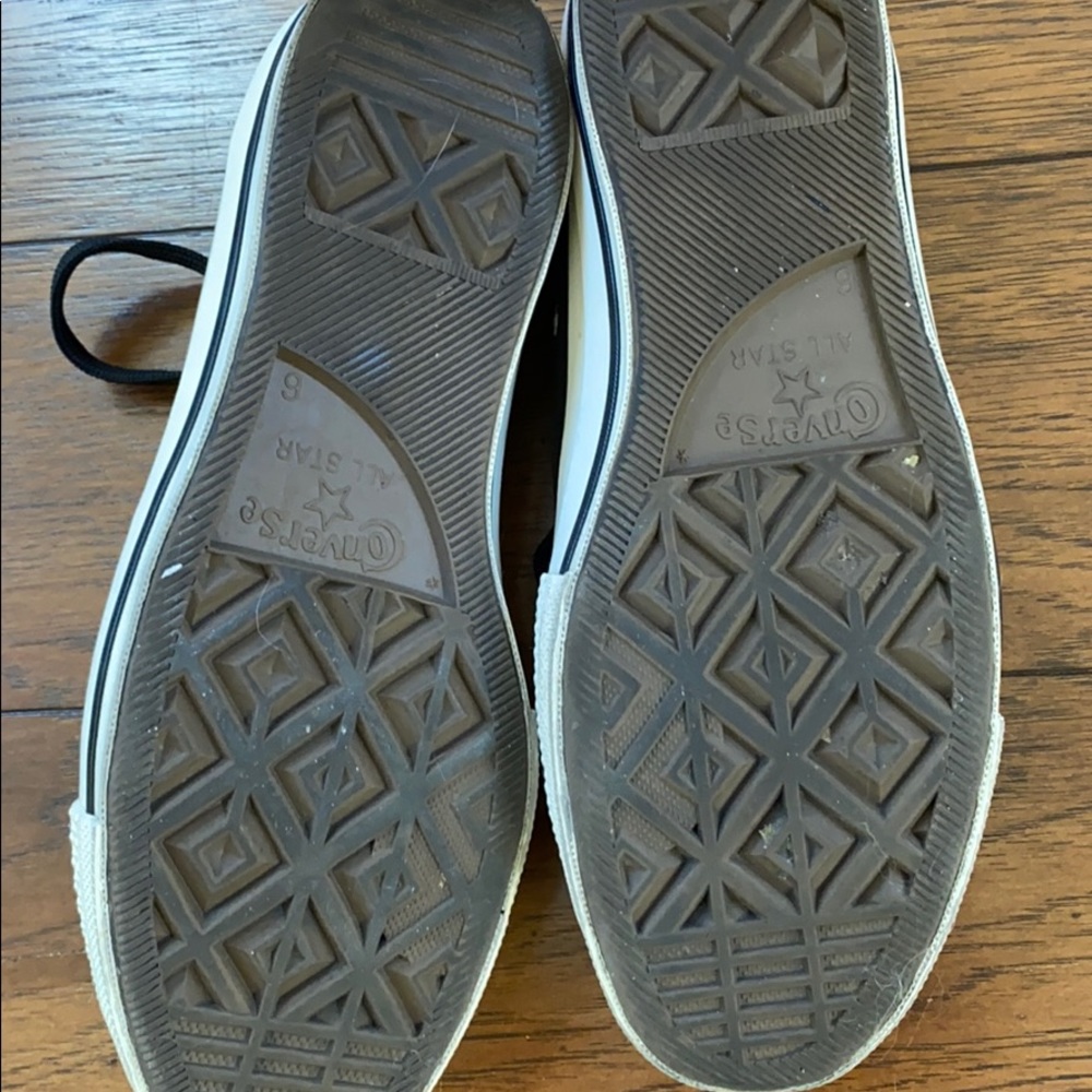 Converse - Picture 4 of 7